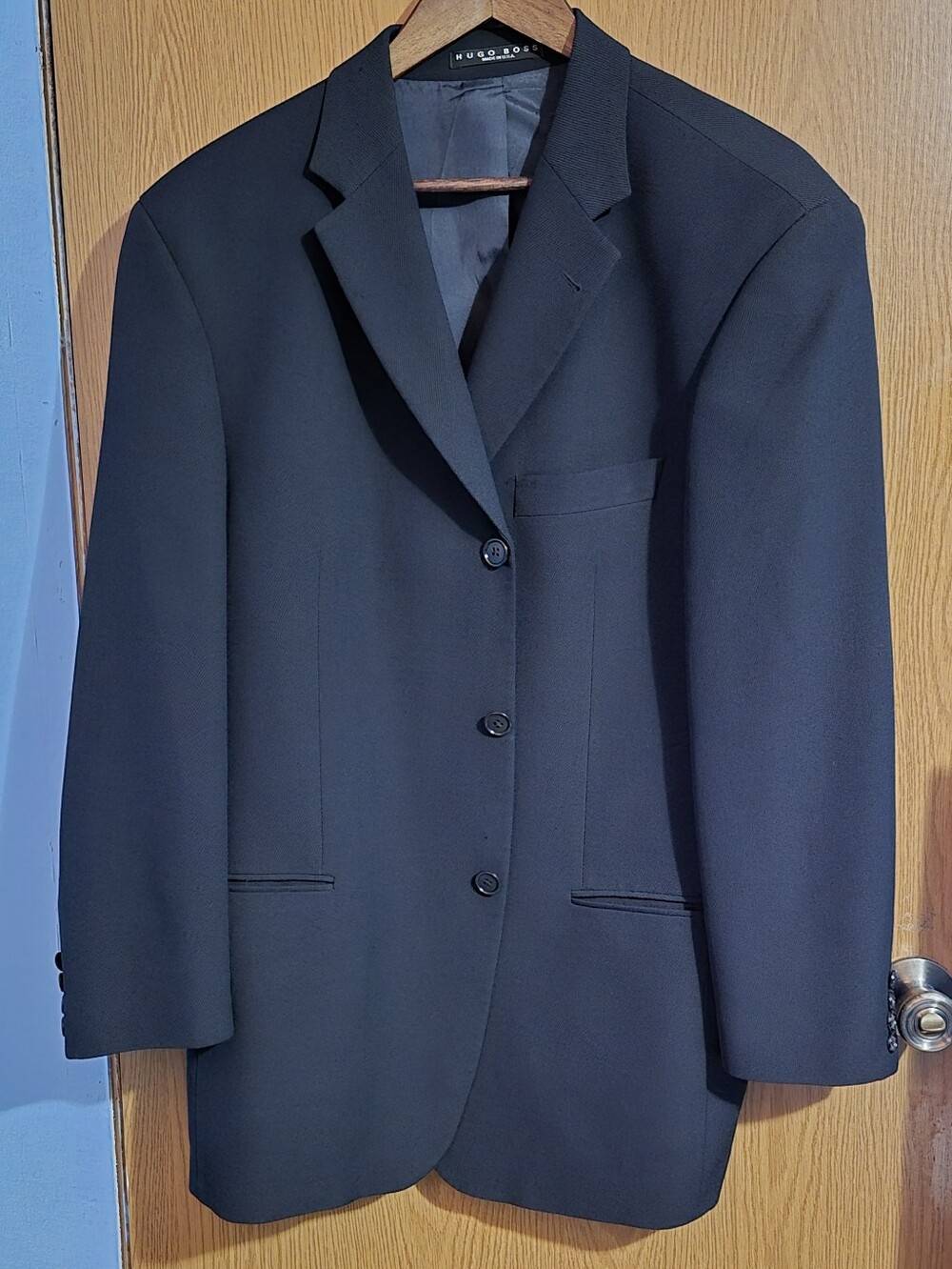 Mens Hugo Boss Einstein 3 Button Black Blazer Size 44R Pre Owned